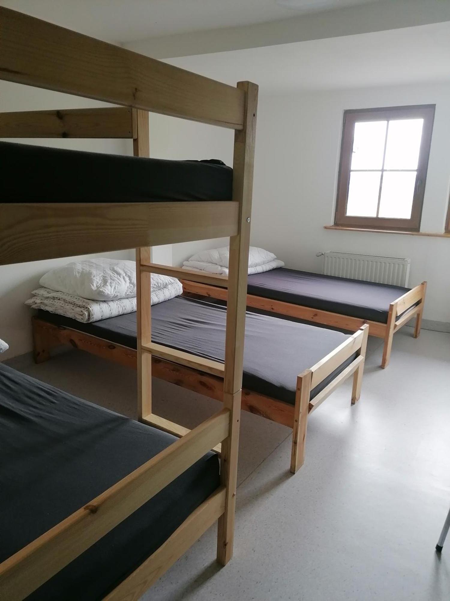 Hostel Schronisko Pttk Pod Muflonem Duszniki Zdrój Exterior foto